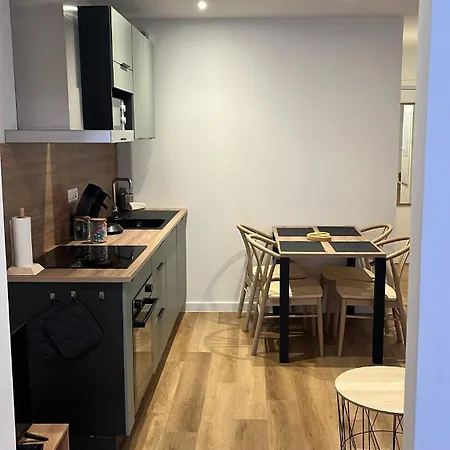 Au Coeur Du Centre Historique - Les Tailleurs Apartment *
